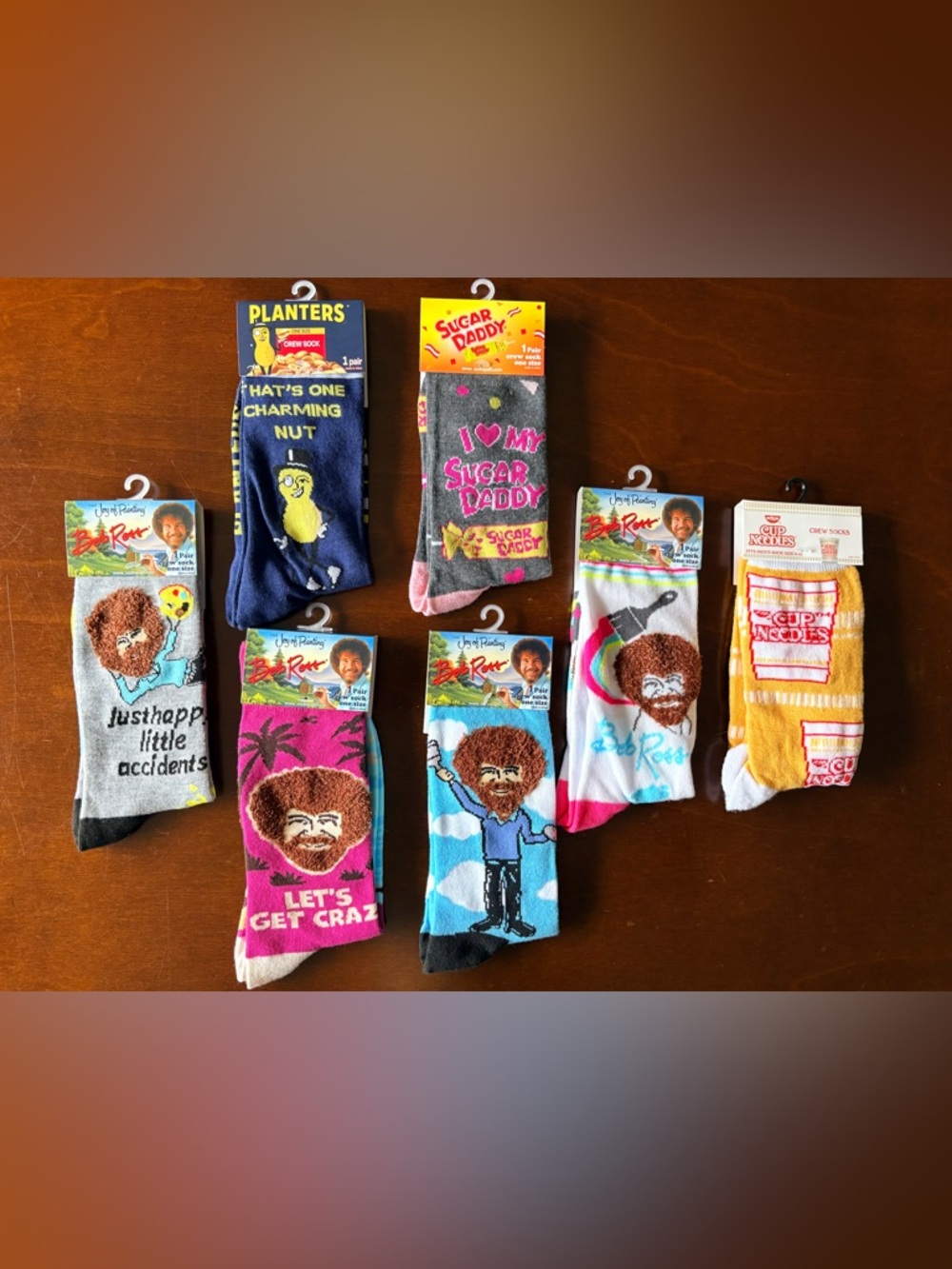 🛍️5️⃣ /💲2️⃣5️⃣🛍️ Unisex Crew Socks (PICK ONE)